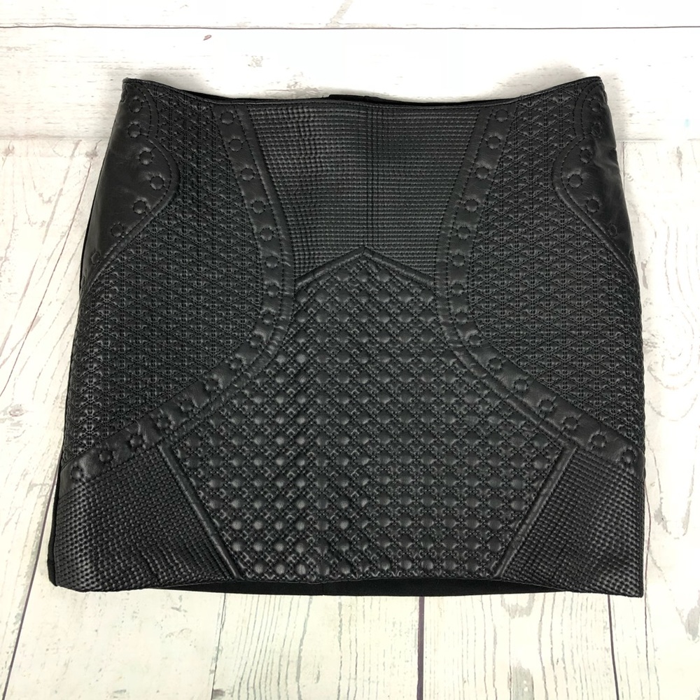 Divided H&M Polyester Skirt Womens Size 12 US Black